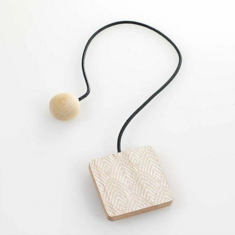 Paris Prix Embrasse De Rideau Aimantée Lakos 43cm Blanc 3 Paris Prix Embrasse De Rideau Aimantée Lakos 43cm Blanc