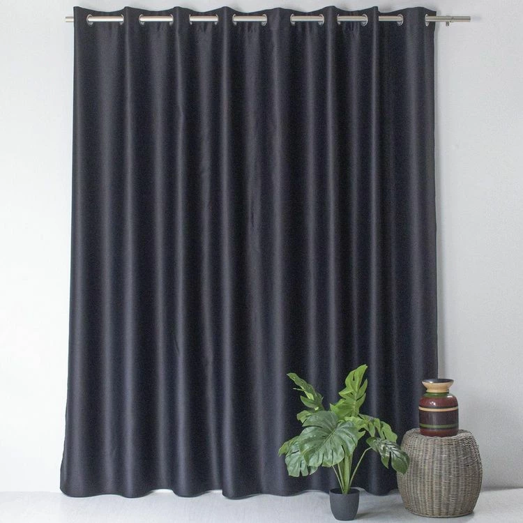 TOILINUX Lot De 2 Grands Rideaux Unis Occultants Avec œillets - 300 X 240 Cm - Noir 4 TOILINUX Lot De 2 Grands Rideaux Unis Occultants Avec œillets - 300 X 240 Cm - Noir – Image 2